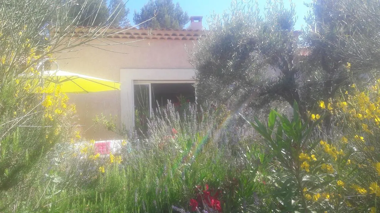 19 Chemin De La Carraire Villa Cadolive